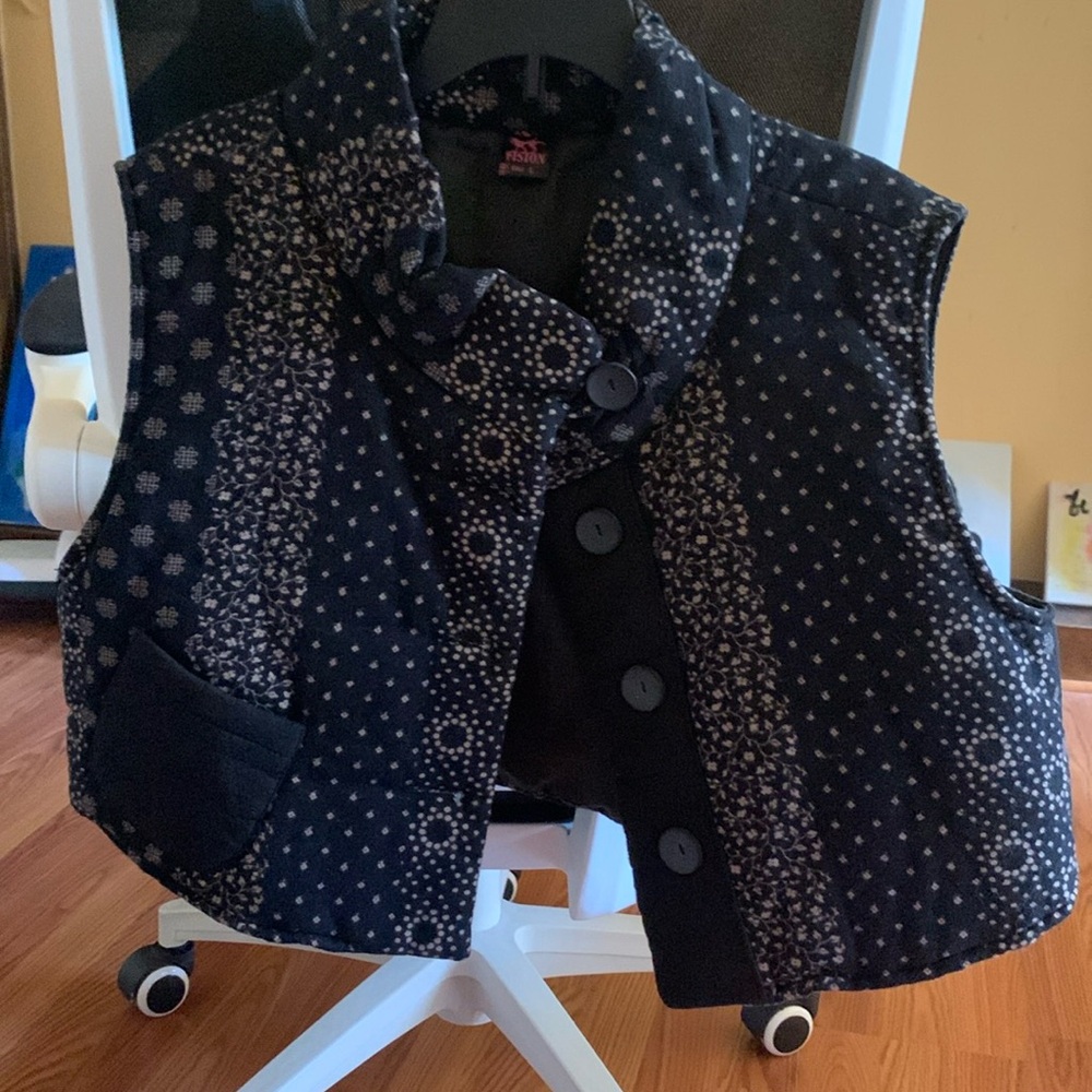 Warm Black Vest with golden flower pattern